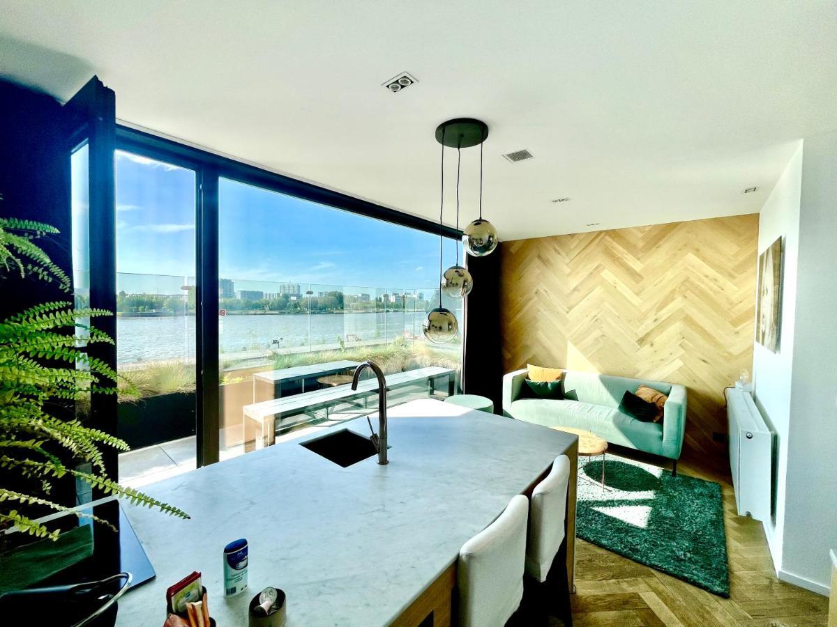 Kaai11 - Lofts & Suites With A View Антверпен Экстерьер фото